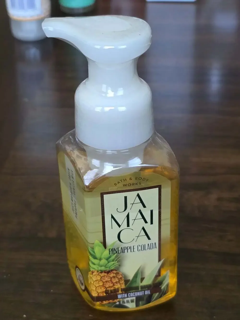 New Bath & Body Works Jamaica Pineapple Colada Gentle Foaming Hand Soap